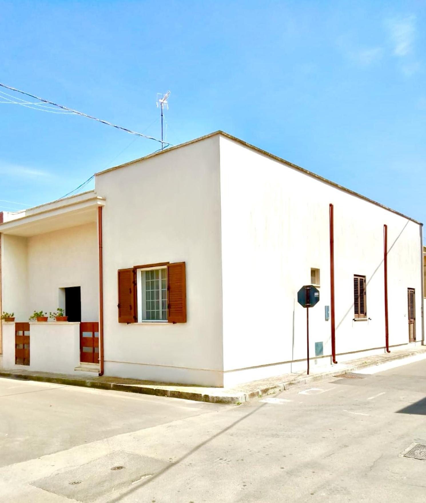 Casa Vacanze Patrizia Botrugno Exterior photo