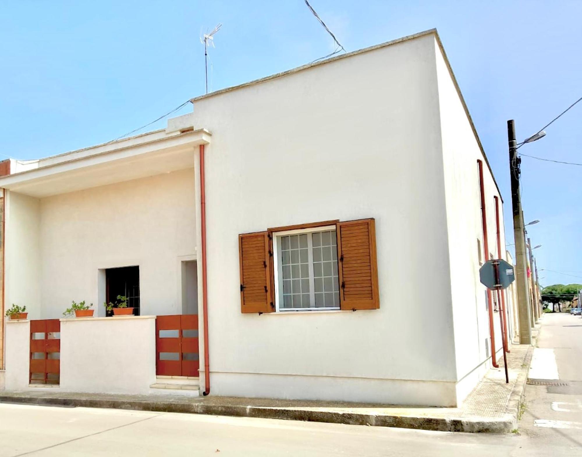 Casa Vacanze Patrizia Botrugno Exterior photo